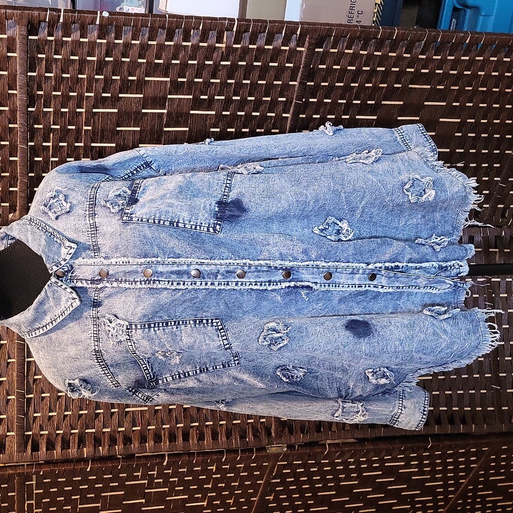 OLI & HALI Distressed Light Blue Denim Button-Up Shirt Jacket